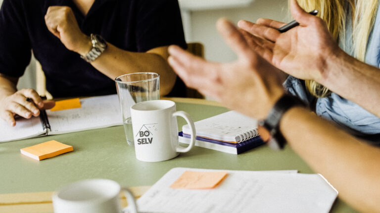 bo selv 3 w wrong logo